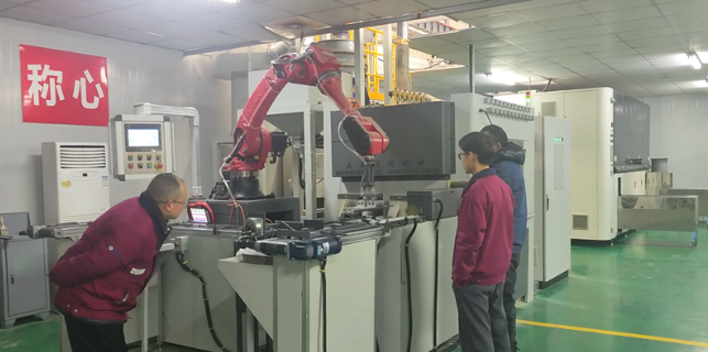 北屯干式喷砂机和湿式喷砂机 区别及适用场景